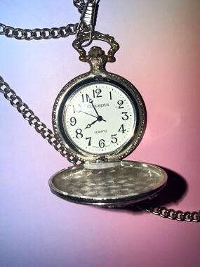 Concepts Quartz Full Hunter Pocket Watch w/ Chain Silver Case White Dial